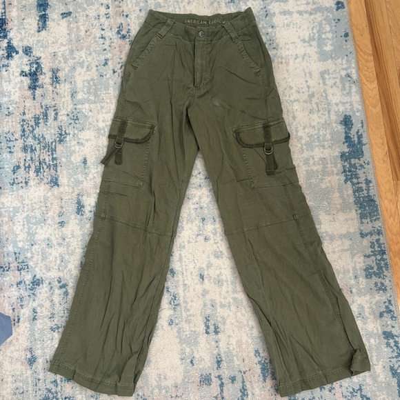 American Eagle Outfitters Women’s Cargo Pants - Picture 1 of 3